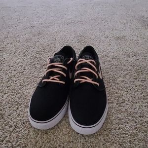 Nike Stefan Janoski Sneakers